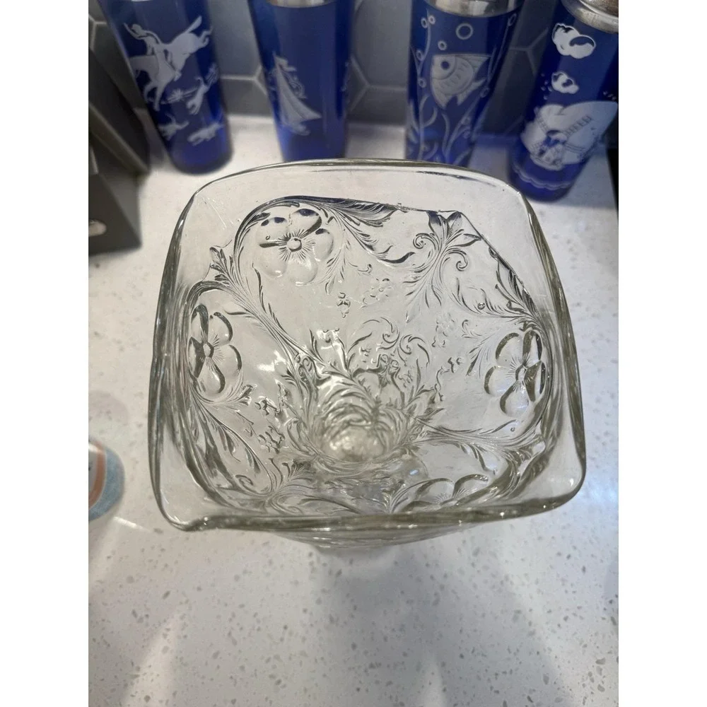 McKee Rock Crystal Clear 11